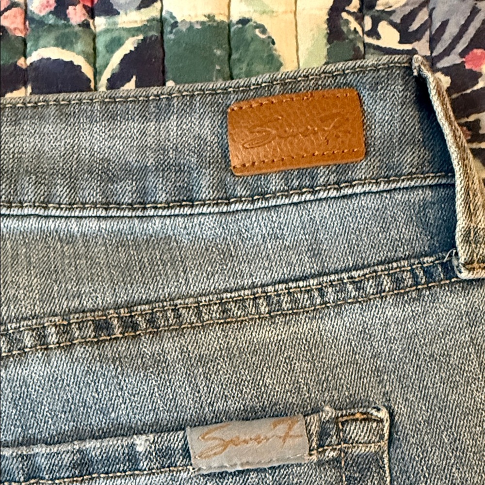 Denim Shorts Blue - Picture 2 of 3
